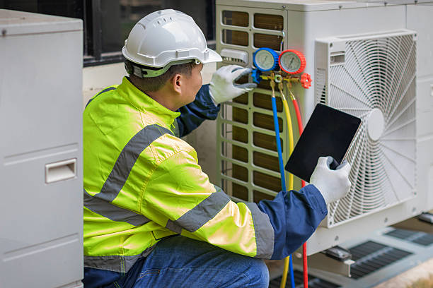 Professional Hvac technician working in Winona Lake, IN